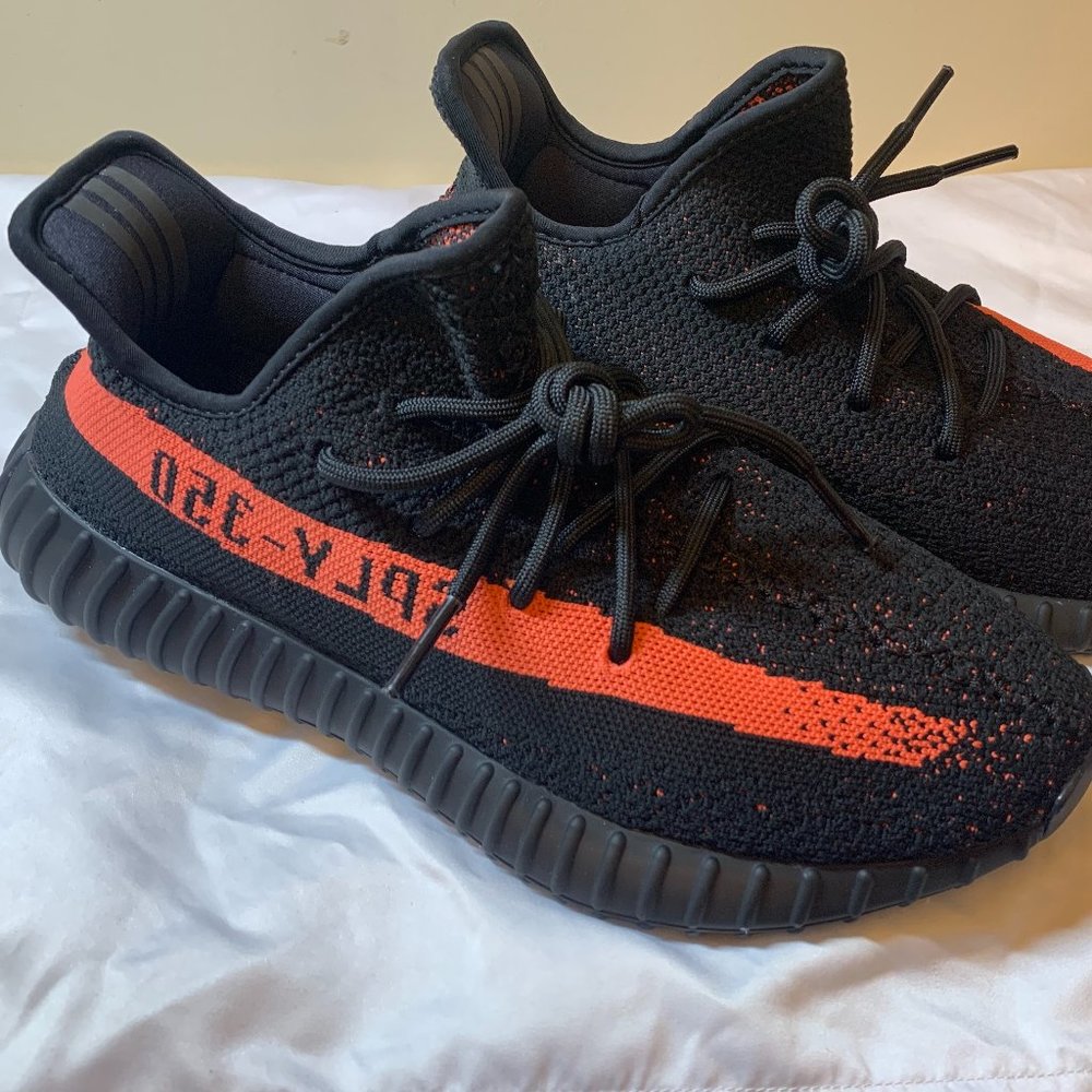 Yeezy boost 350 V2 Black Red